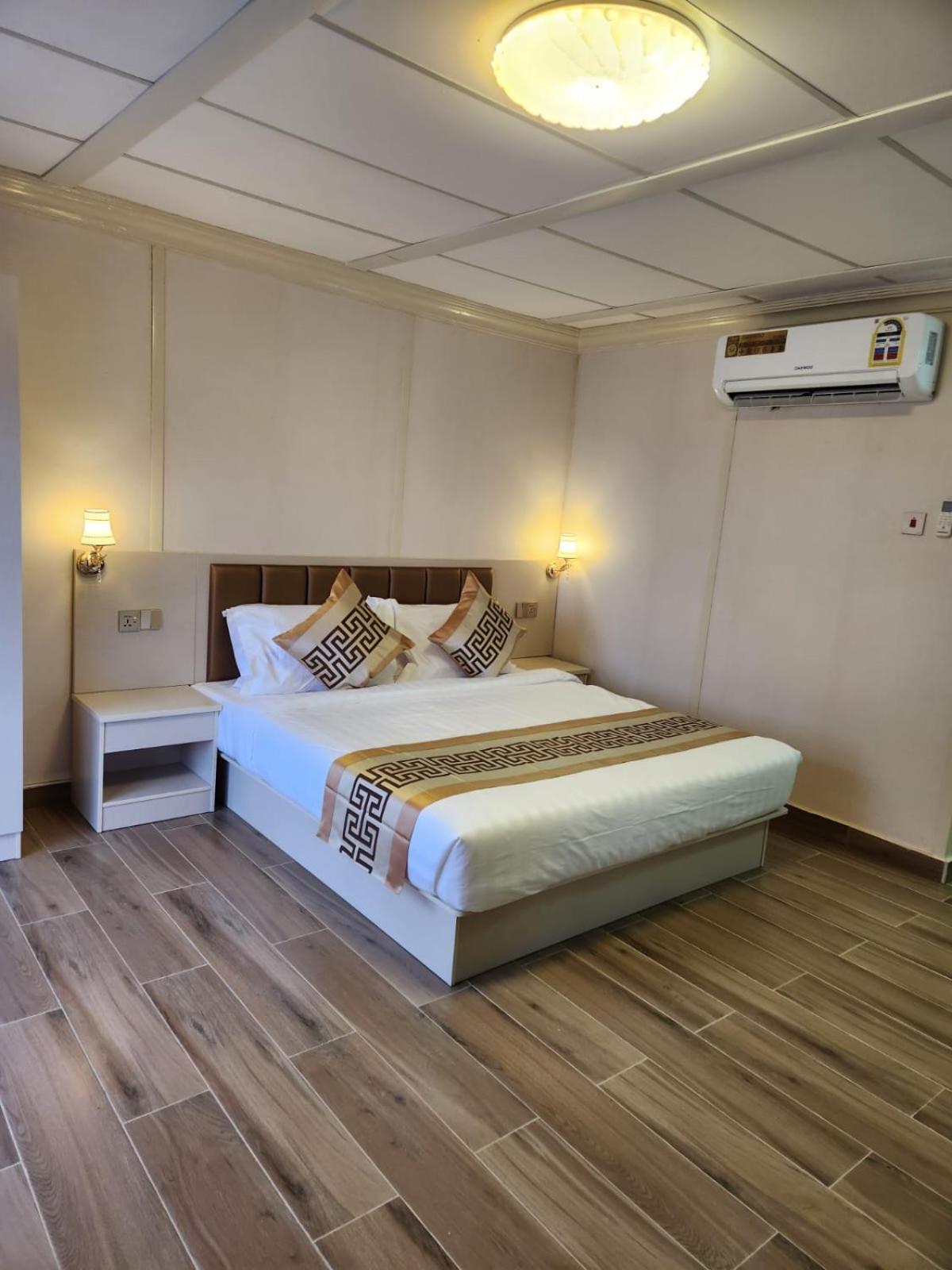 Resort Lina Dreamland *